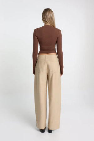 Madison The Label Adalia Top | Espresso