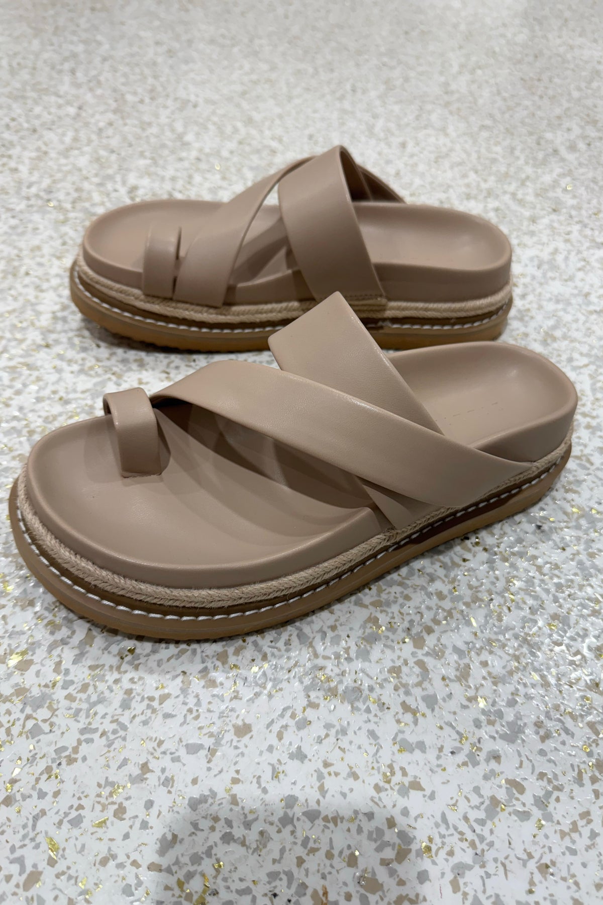 Billini Armas Platform Slide | Light Clay