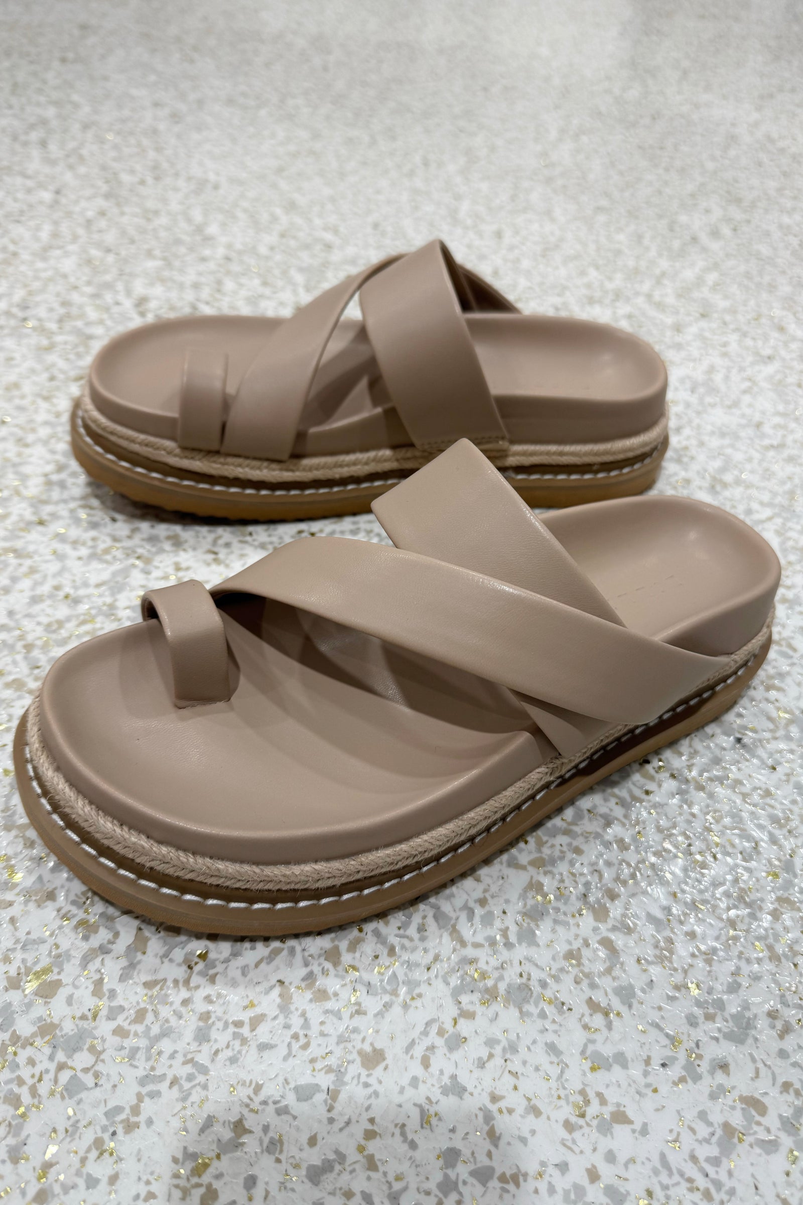 Billini Armas Platform Slide | Light Clay