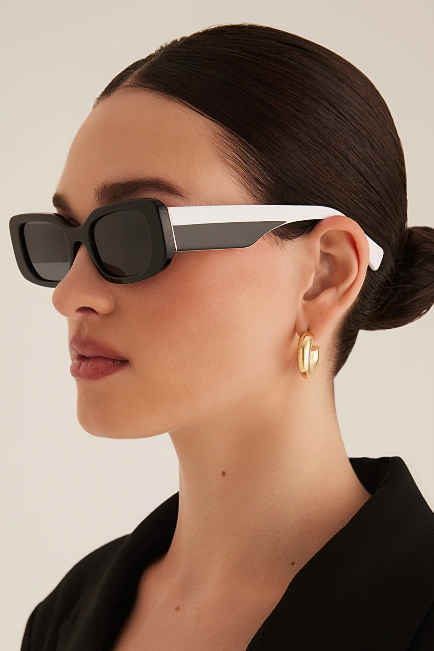 Banbe The Tash | Black White