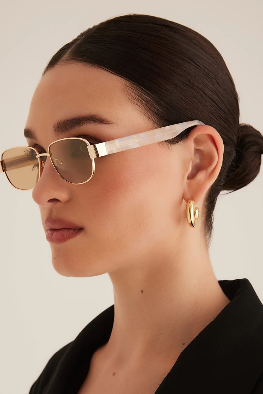 Banbe The Addison | Gold Pearl Tort Beige