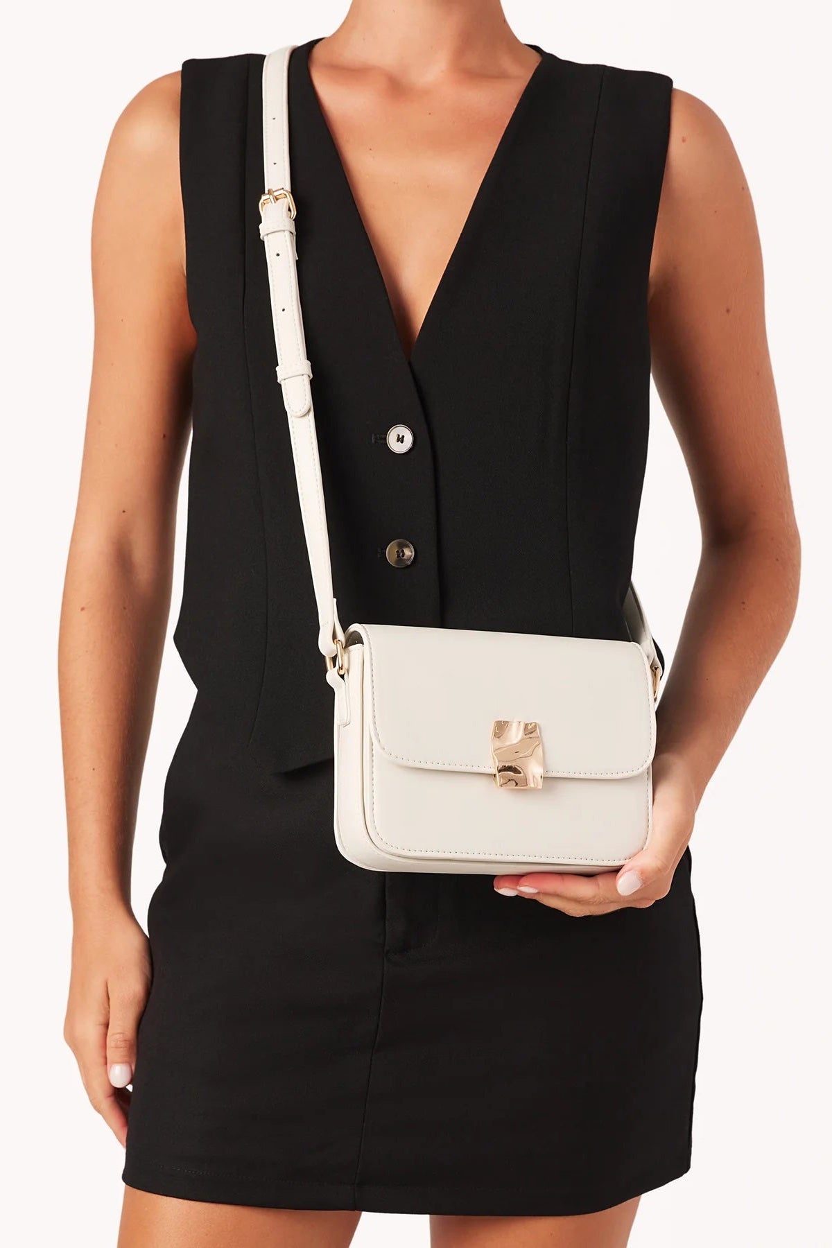 Billini Chelsea Cross Body Bag | Bone