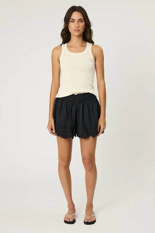 Remain Leilani Shorts | Black