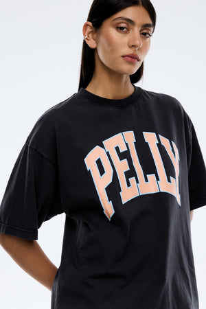 Ena Pelly Peach Pelly Collegiate Tee | Vintage Black