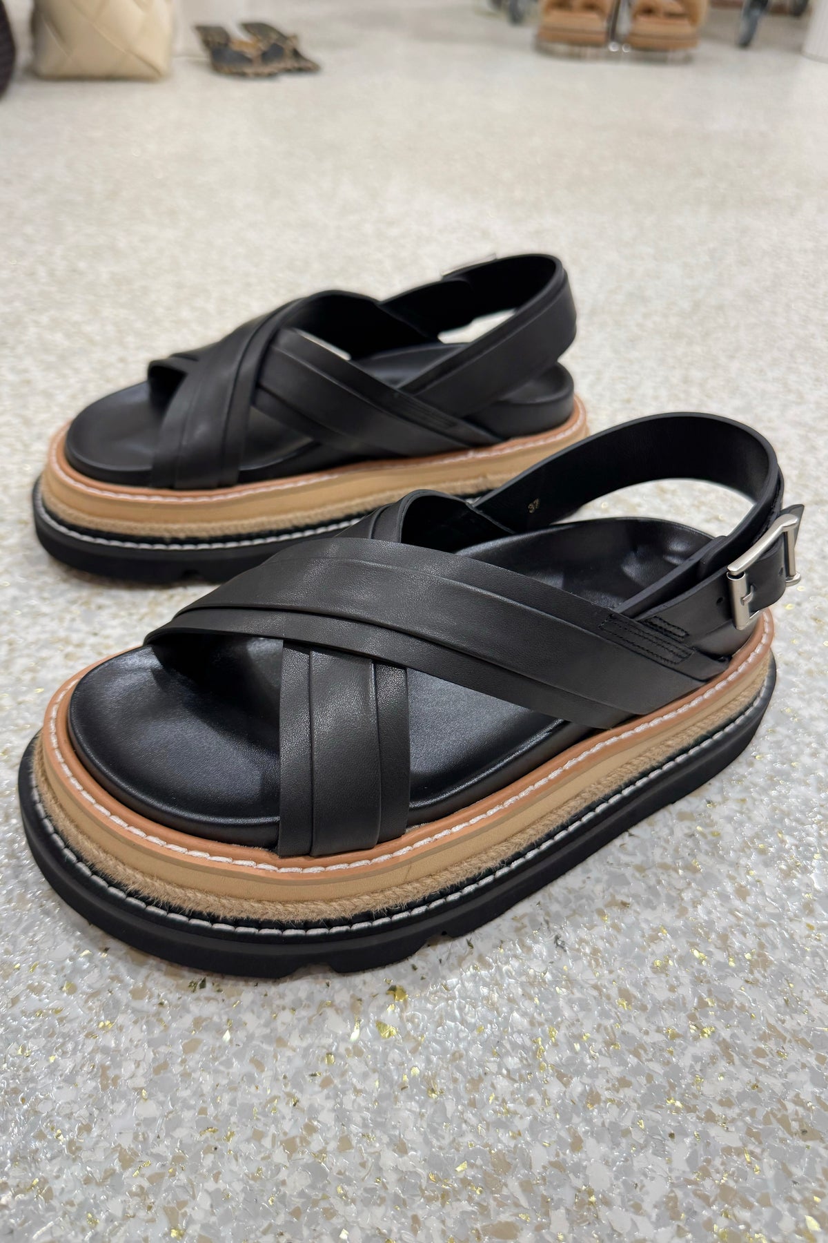 Alias Mae Veena Platform Sandal | Black Leather