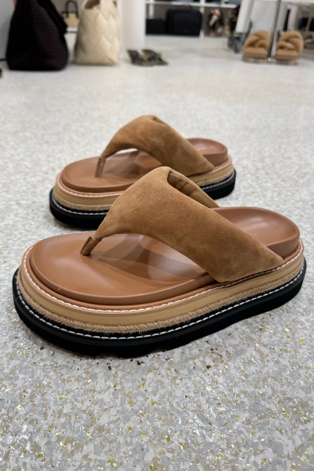 Alias Mae Vedi Platform Thong Slide | Camel Suede