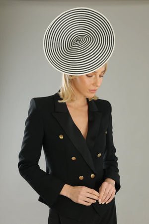 Morgan & Taylor Erika Fascinator | Black / White