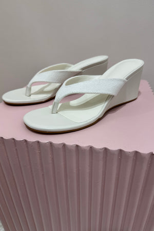 Billini Tiggy Wedge | Cream Linen