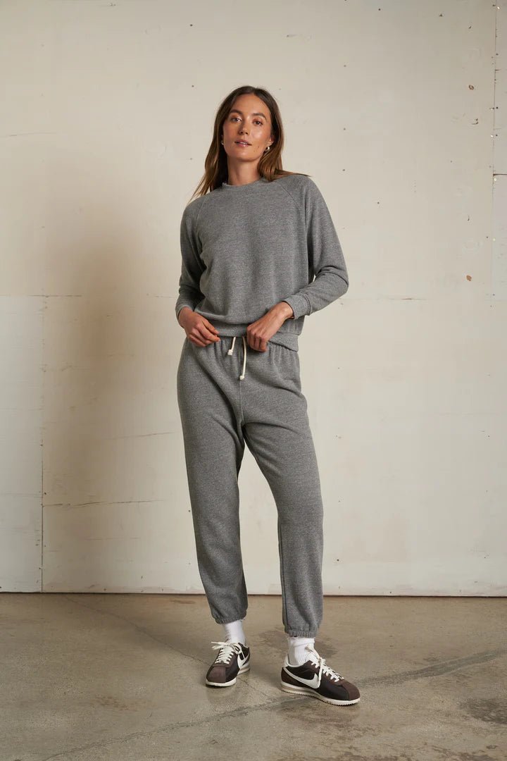 Perfect White Tee Johnny French Terry Easy Sweat Pant | Dark Heather Grey