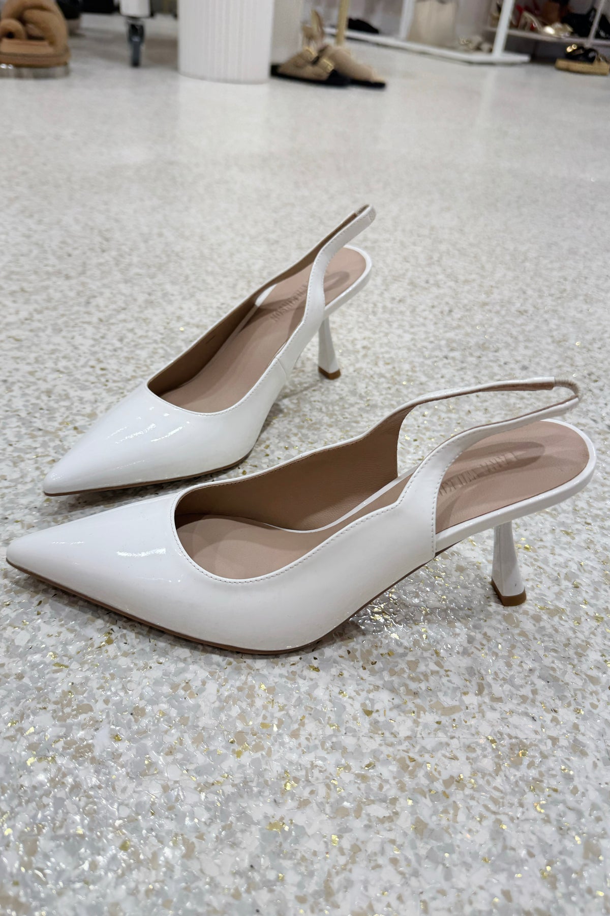 Lana Wilkinson Celeste Pump | White