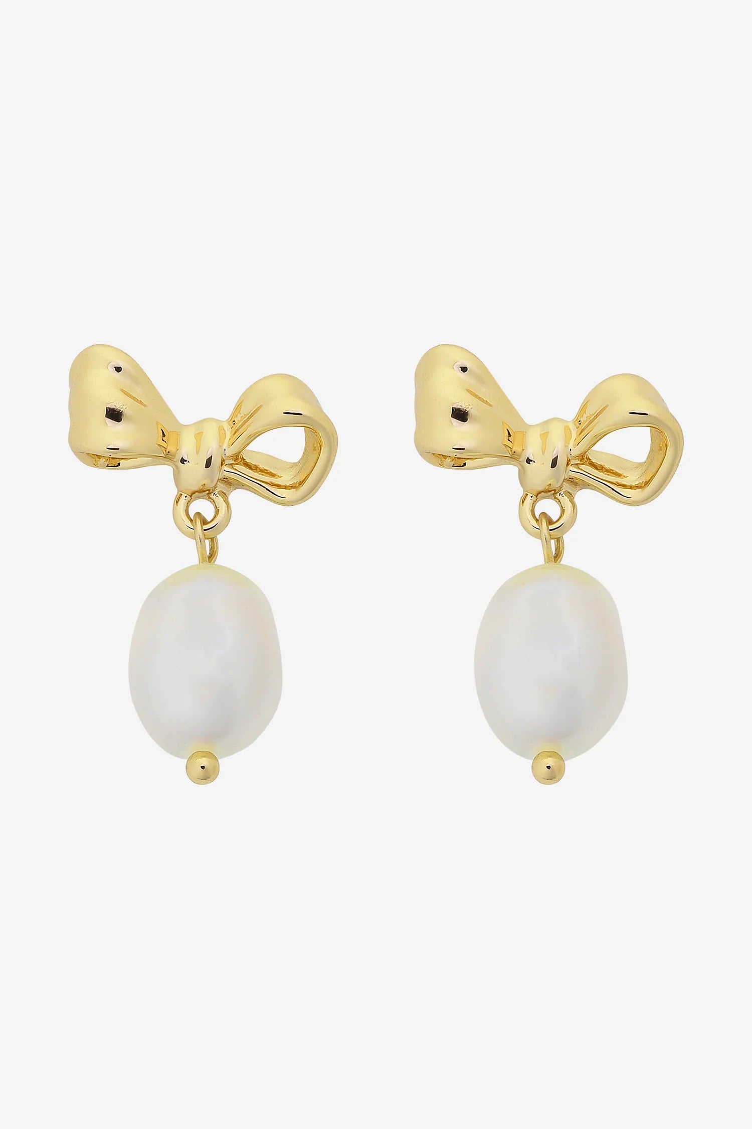 Liberte Alice Bow Pearl Earring | Gold