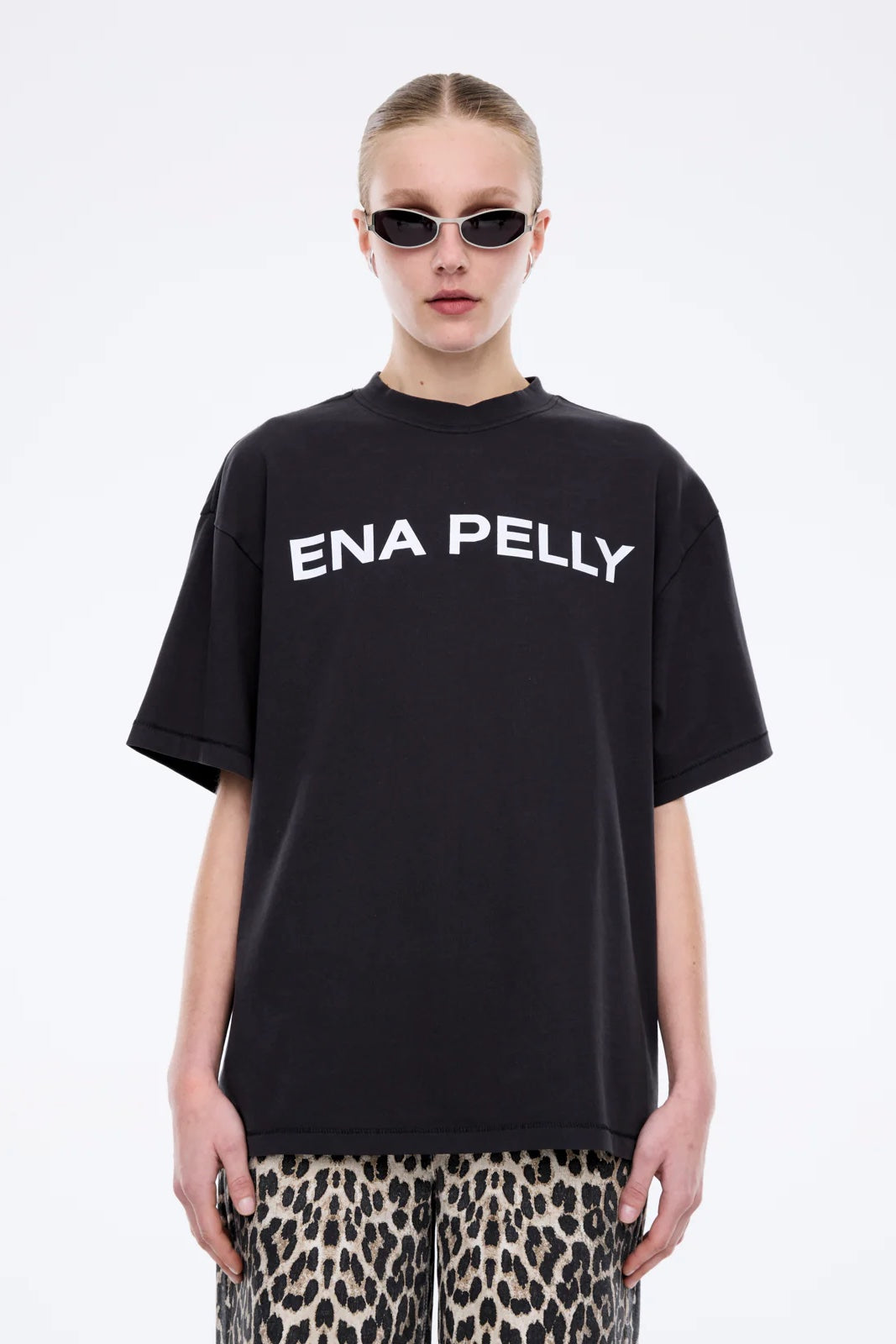 Ena Pelly Chloe Oversized Core Logo Tee | Vintage Black