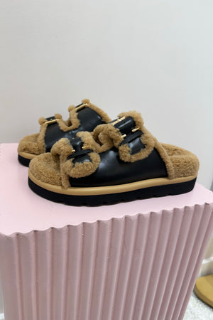 Alias Mae Saint Slide | Black/Shearling || BEST SELLER / RESTOCKED