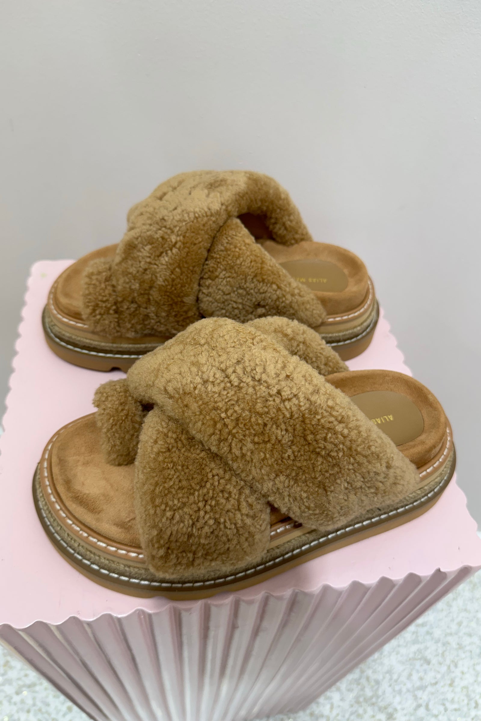 Alias Mae Venga Platform Slide | Fawn Shearling