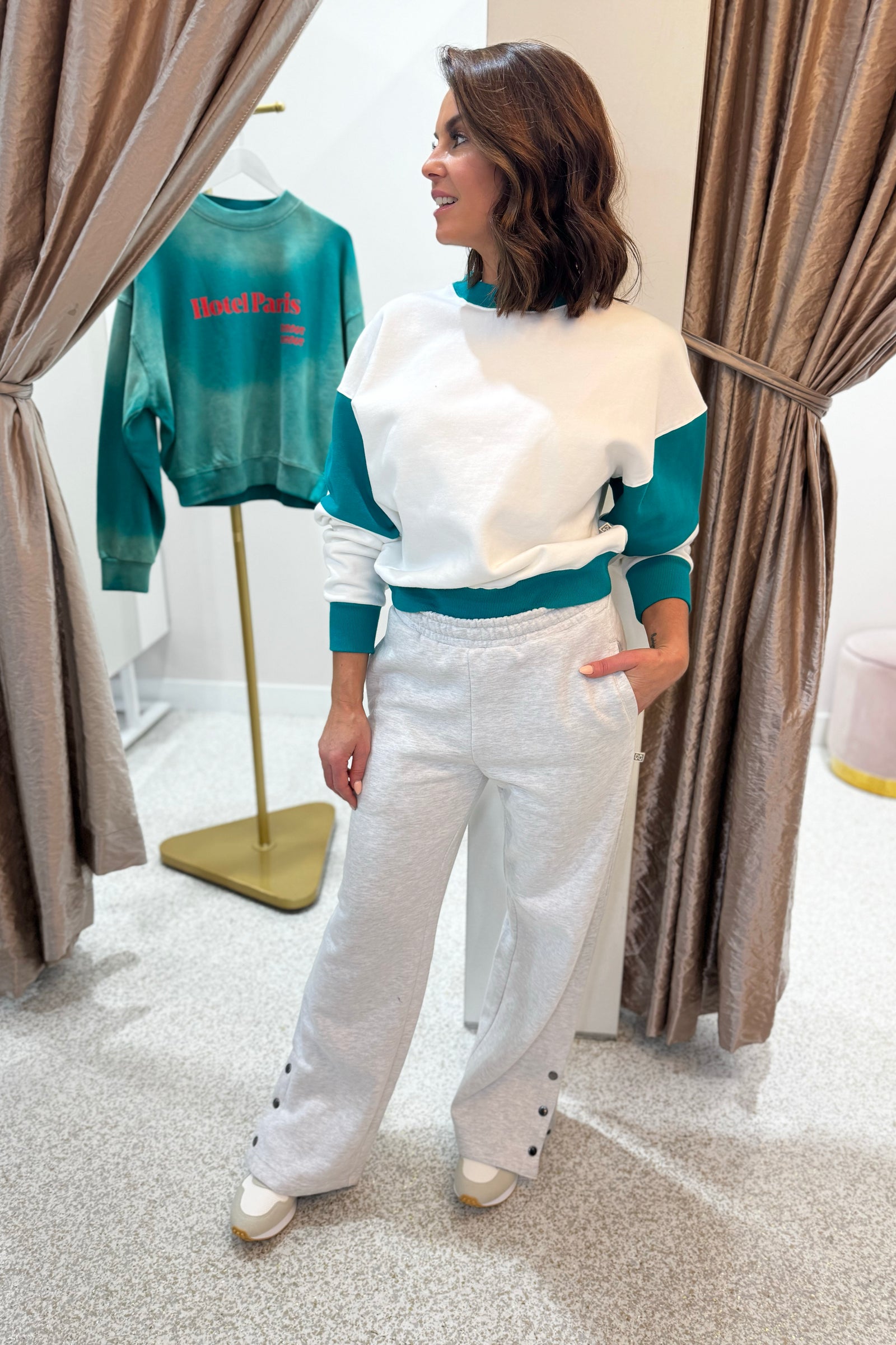 Araminta James Bebe Sweatshirt | Warm White