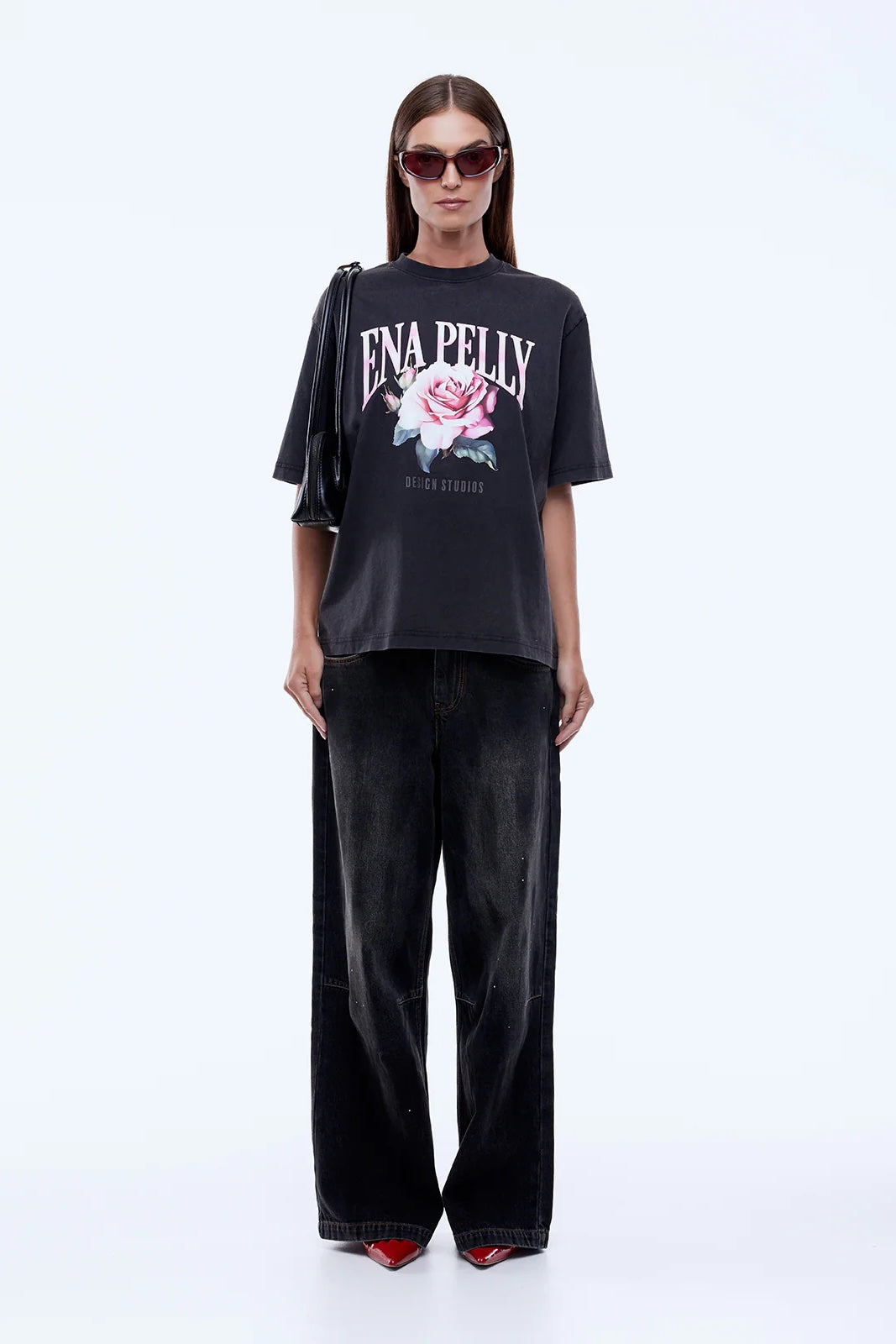 Ena Pelly Rose Tee | Vintage Black