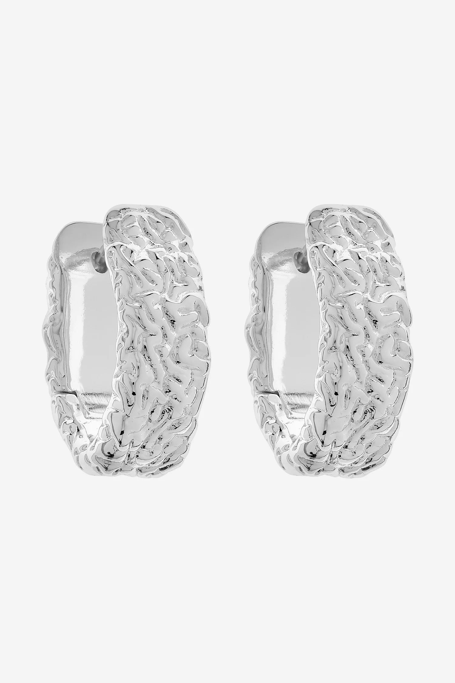 Liberte Martha Textured Hoop Eraring | Silver