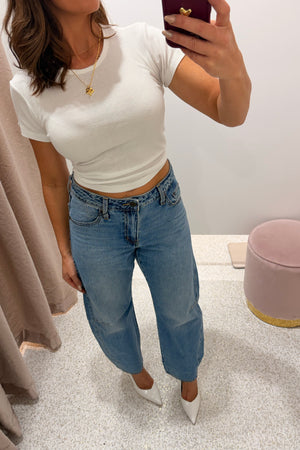 Levi's Baggy Dad Barrel Jeans | Easy Days
