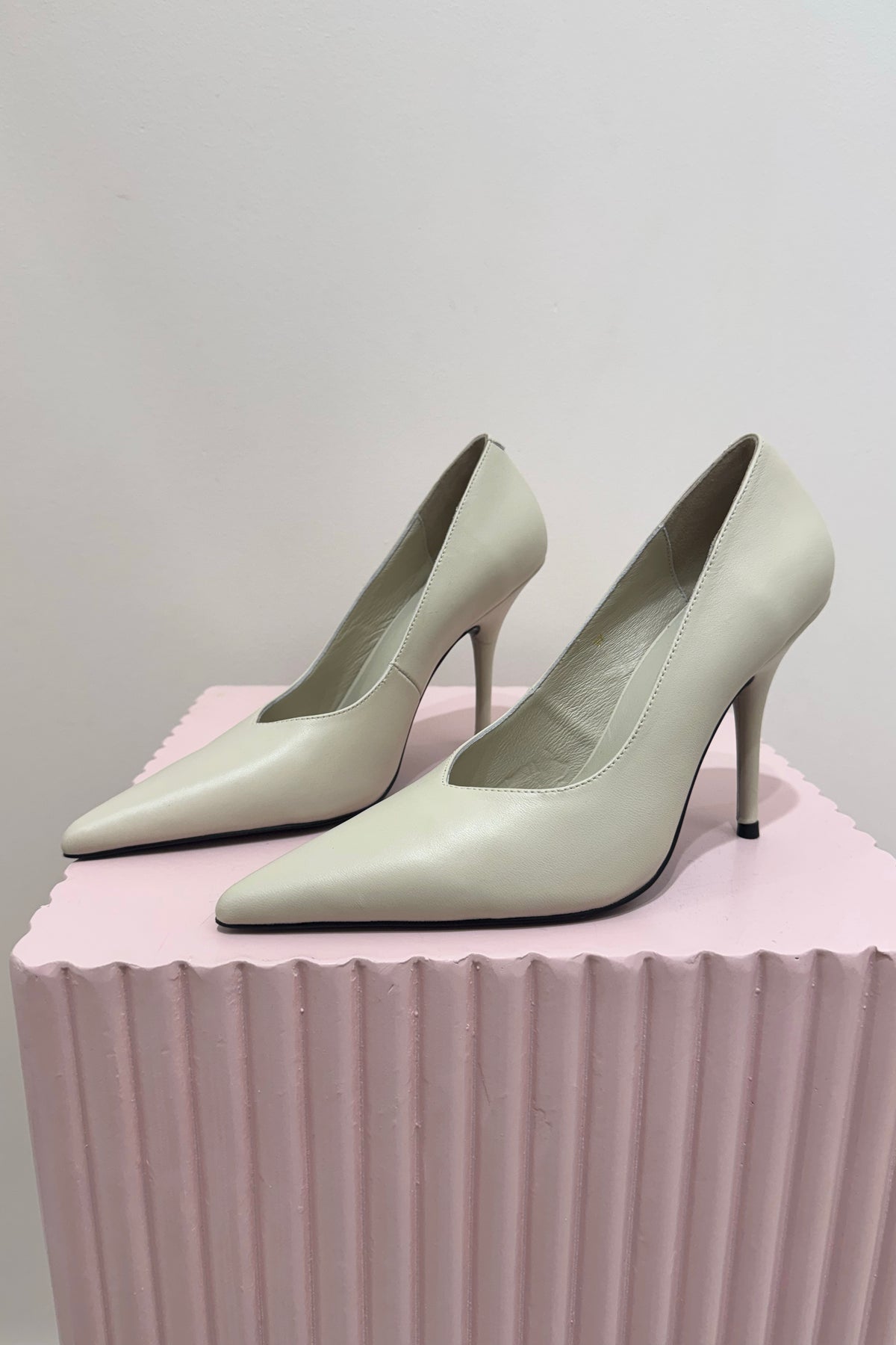 Alias Mae Lorali Pump | Bone