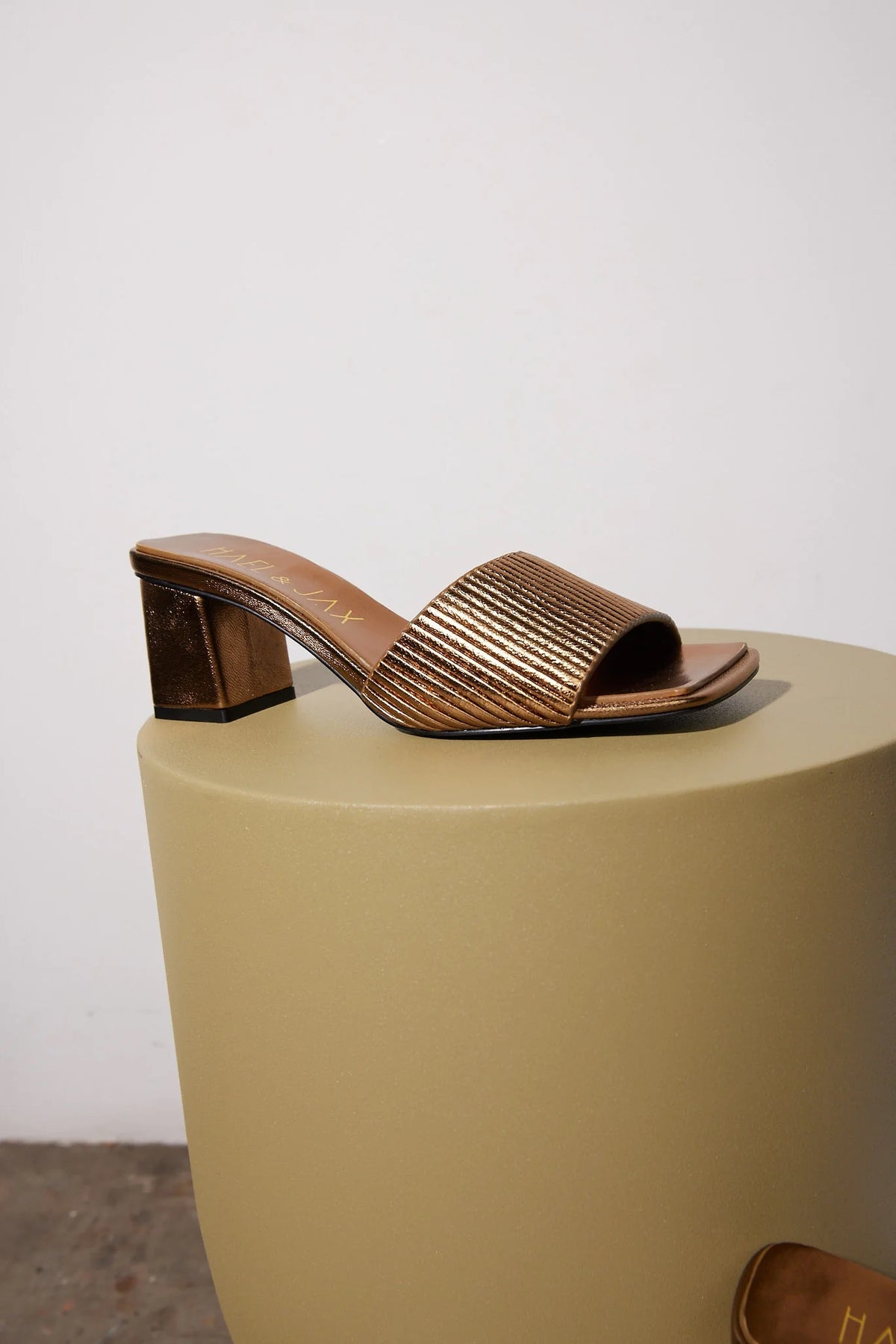 Hael & Jax Dali Heel | Gold