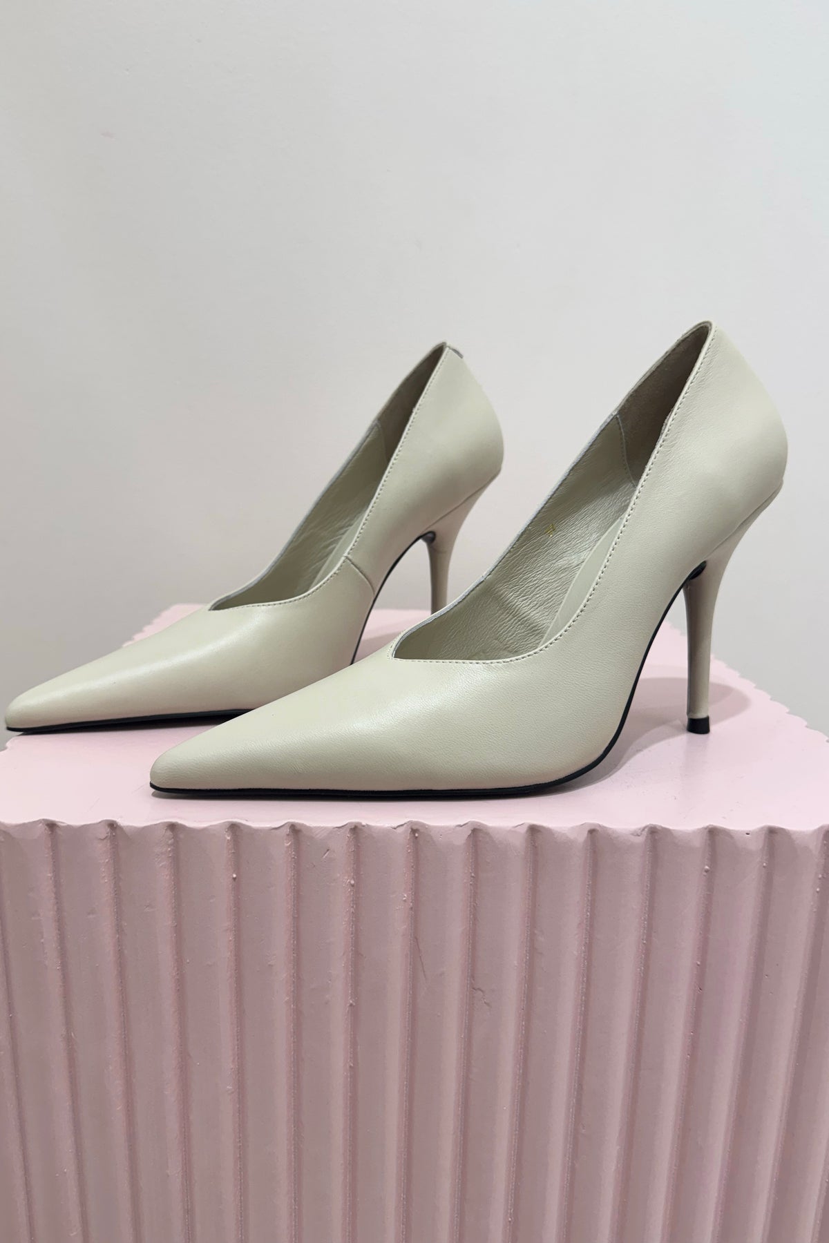 Alias Mae Lorali Pump | Bone