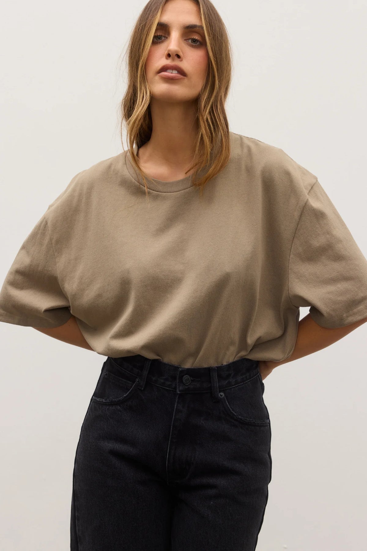 Bayse Brand Jonas Boyfriend Tee | Military