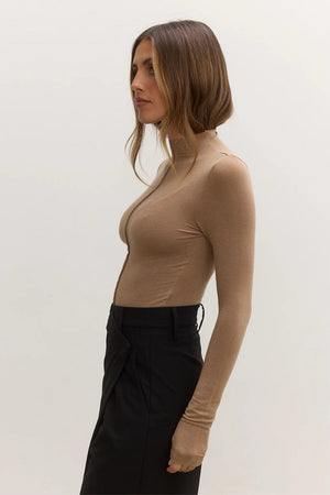 Bayse Brand Anisa Turtle Neck Long Sleeve Top | Walnut