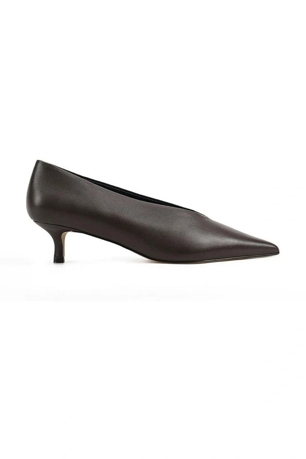 Siren Flynn Point Toe Pumps | Chocolate Brown Leather
