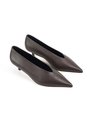 Siren Flynn Point Toe Pumps | Chocolate Brown Leather