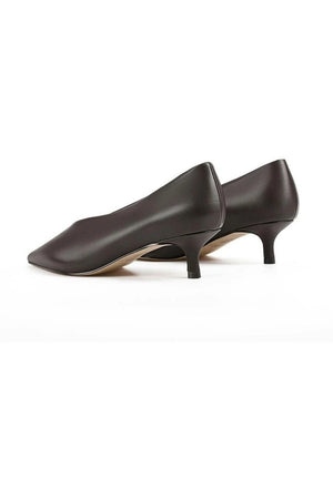 Siren Flynn Point Toe Pumps | Chocolate Brown Leather