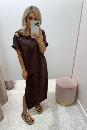 C&M Camilla & Marc Juno Knot Tee Dress | Chocolate