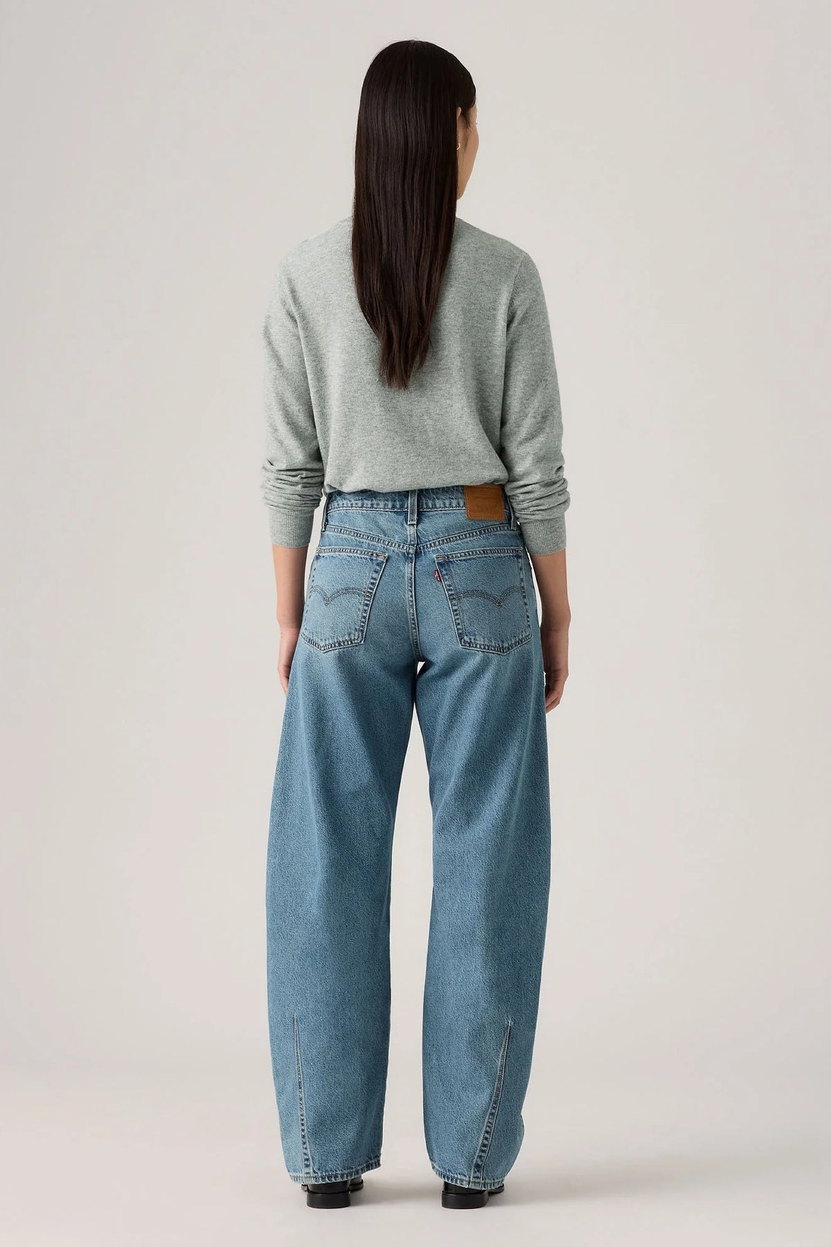 Levi's Baggy Dad Barrel Jeans | Easy Days  || PRE-ORDER ETA 19/05/2026