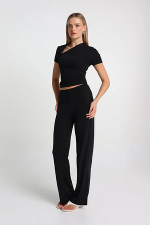 Madison The Label Juno Top | Black  || PRE-ORDER ETA 6/06/2026