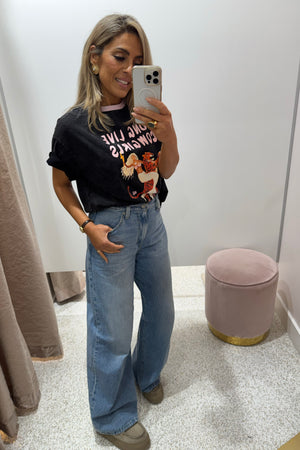 Chosen By Fifi & Annie The Cowgirl Lives Tee | Washed Black