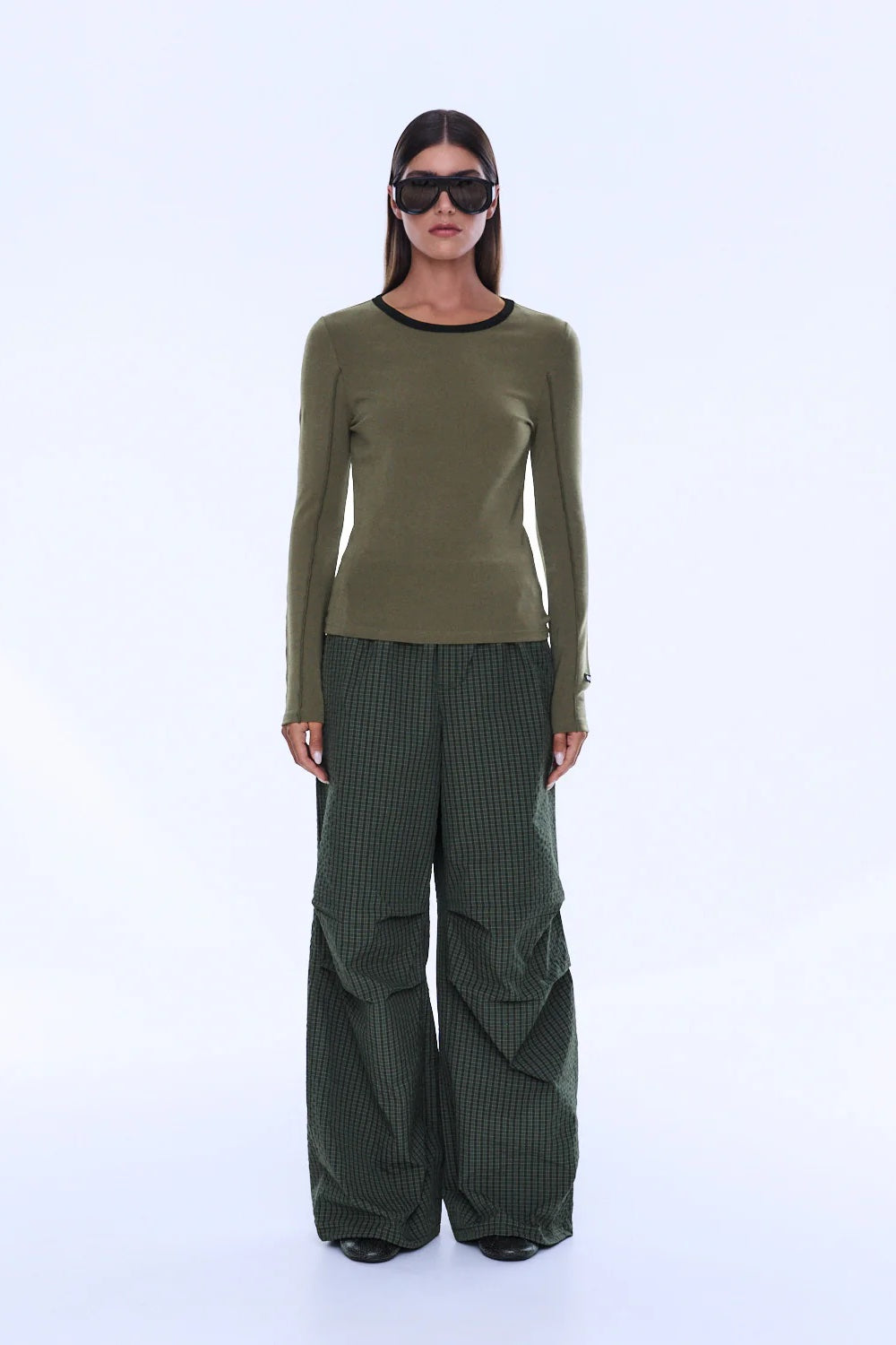 Ena Pelly Jade Long Sleeve Top | Olive