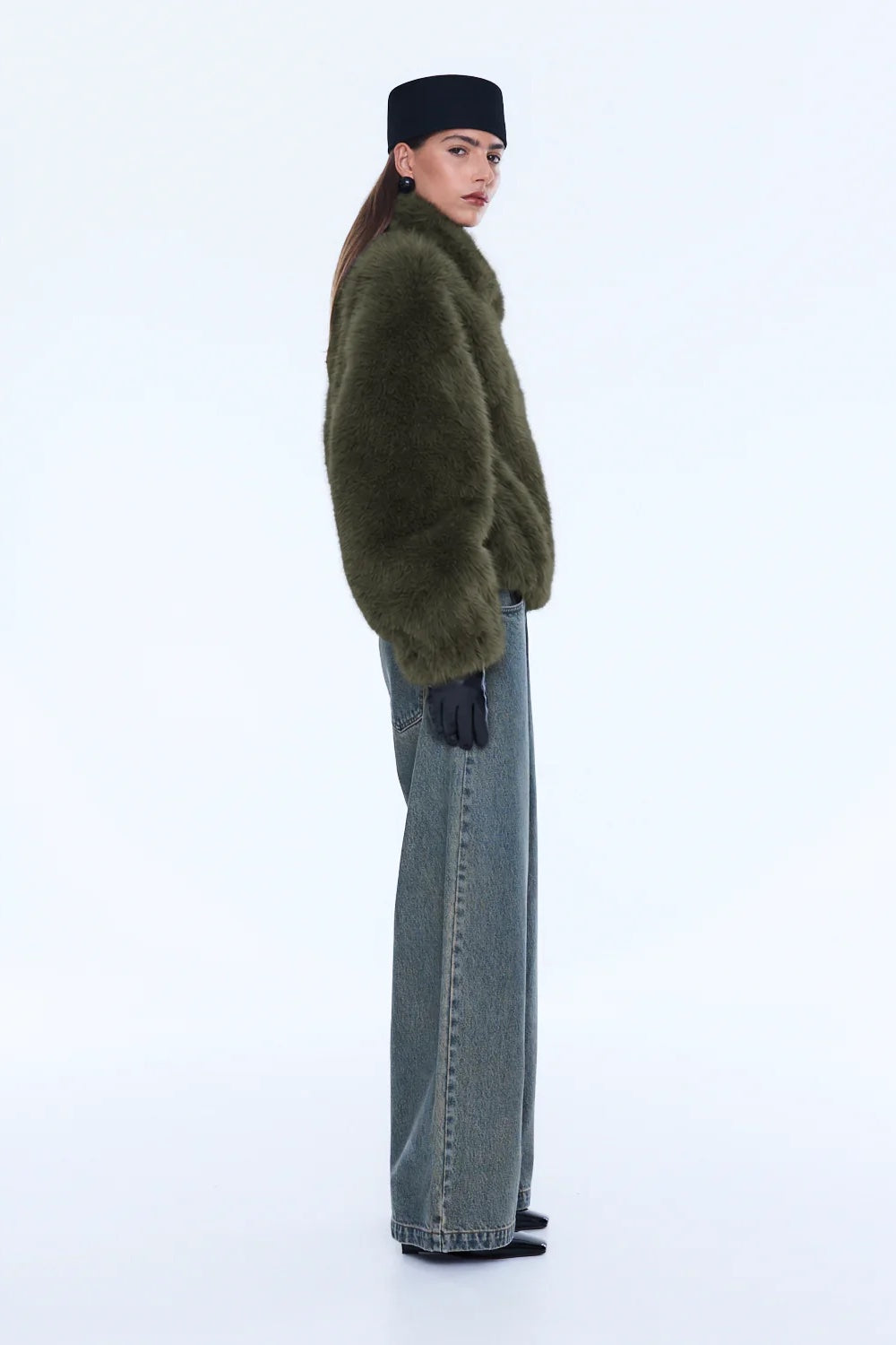 Ena Pelly Daphine Faux Fur Bomber | Olive