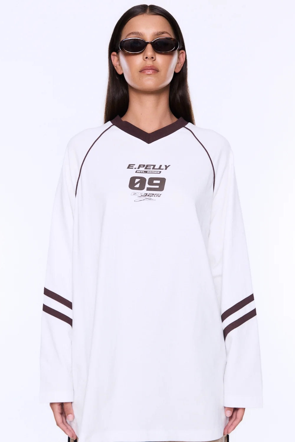 Ena Pelly Marlie V Neck Long Sleeve Top | Vintage White