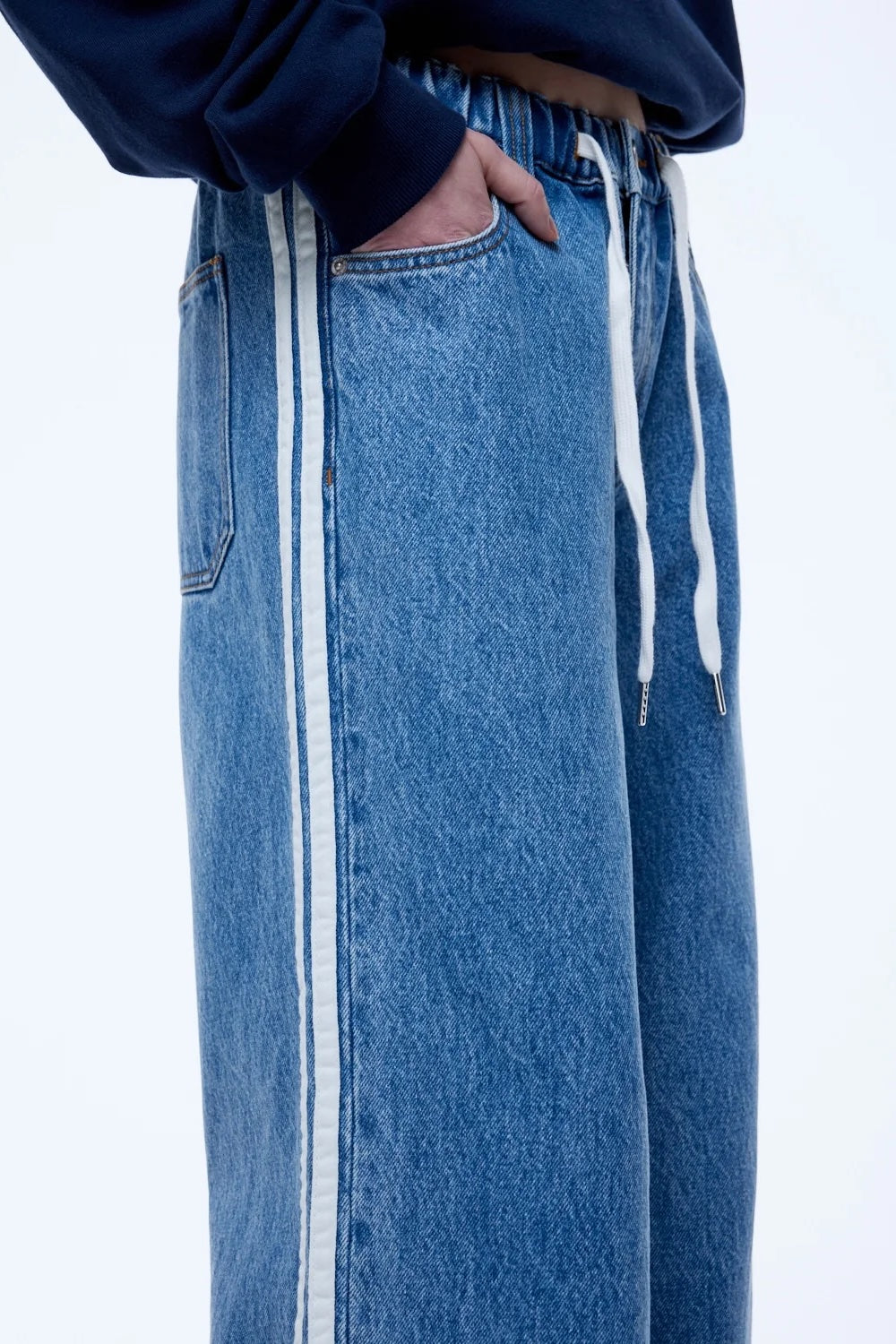 Ena Pelly Sophie Wide Leg Jean | Light Indigo