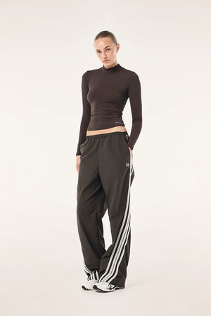 P.E Nation Radius Pant | Coffee/Whisper