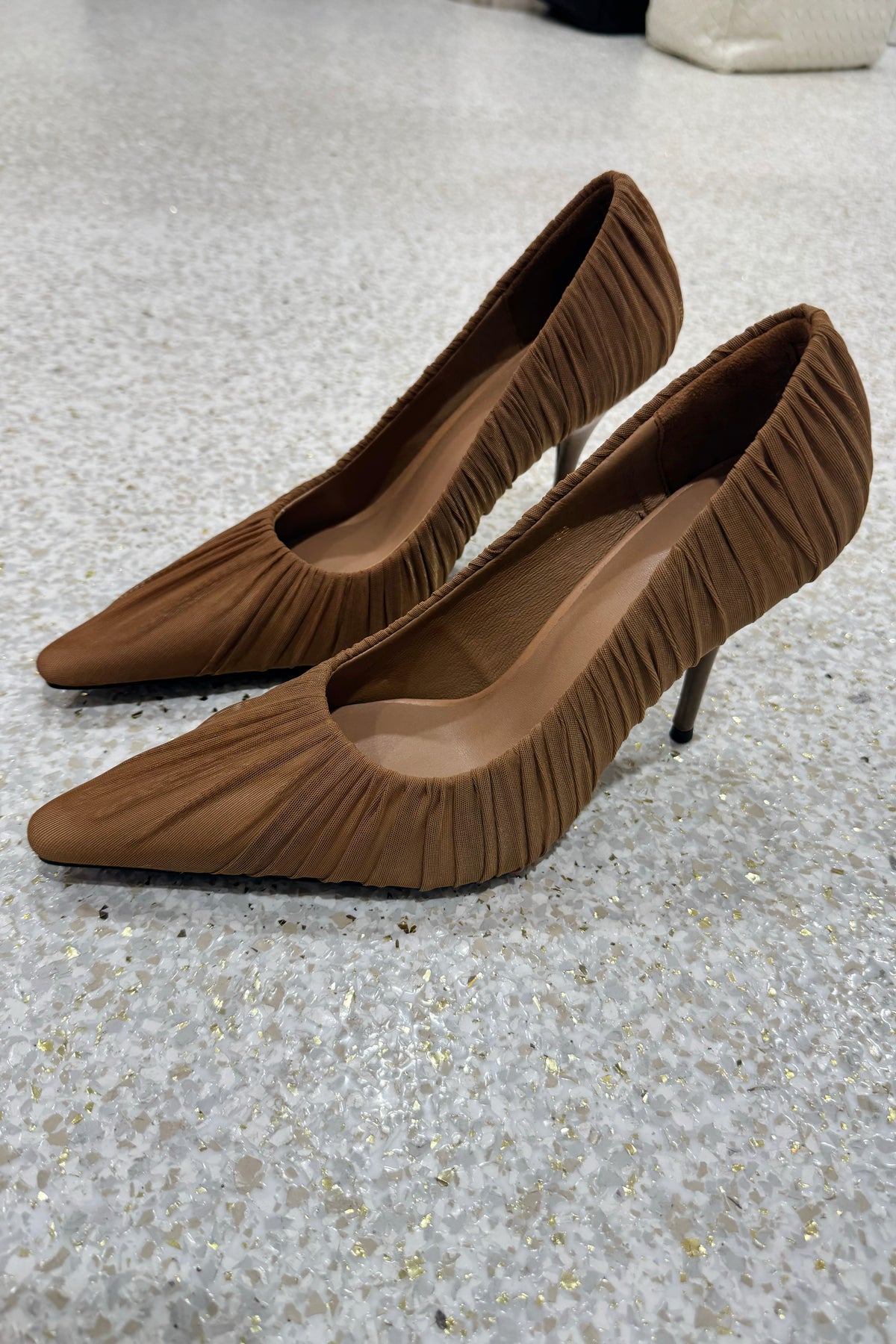 Alias Mae Dea Pump Heel | Mocha Mesh
