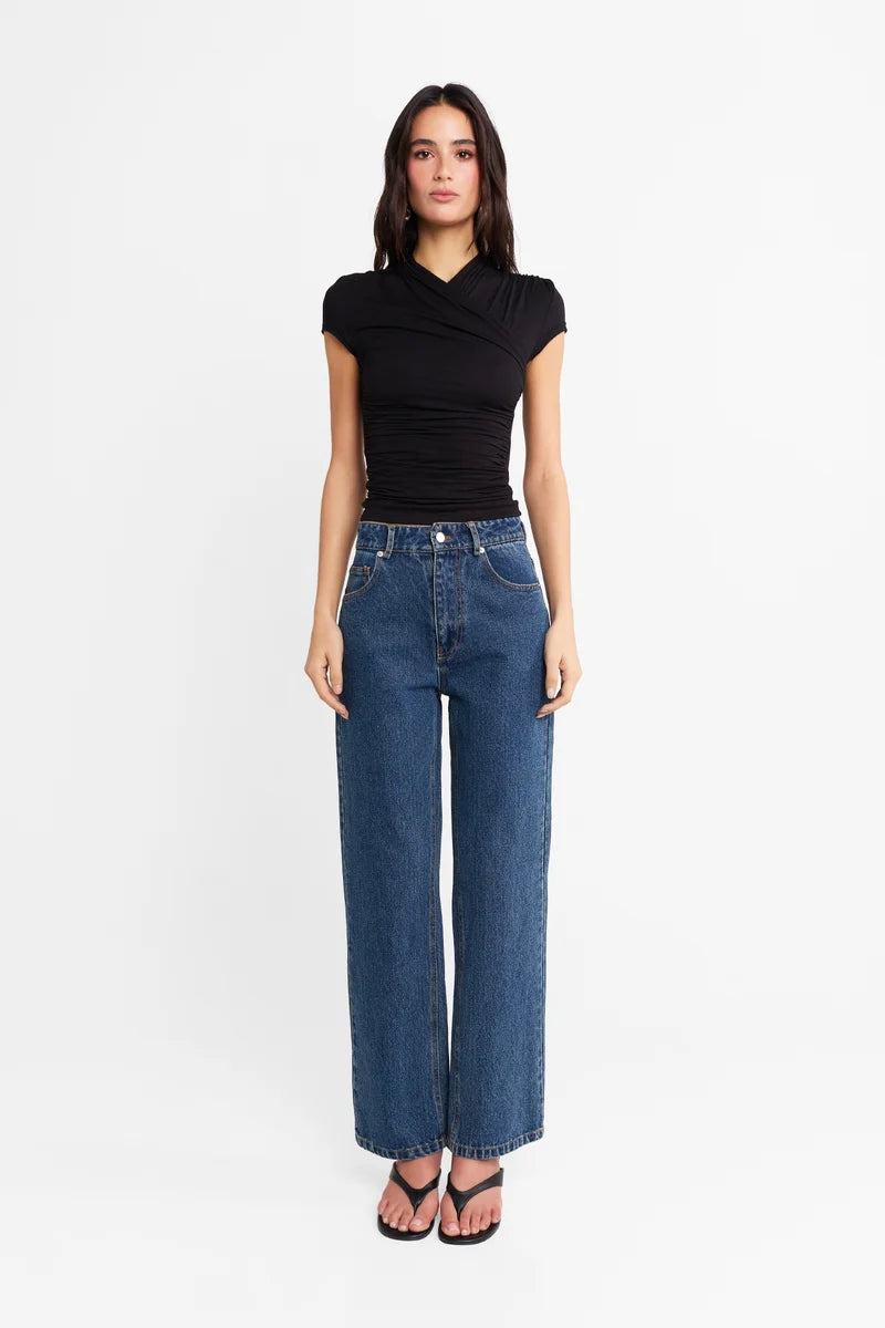 Madison The Label Adalia Short Sleeve Top | Black || PRE-ORDER ETA 11/09/1979