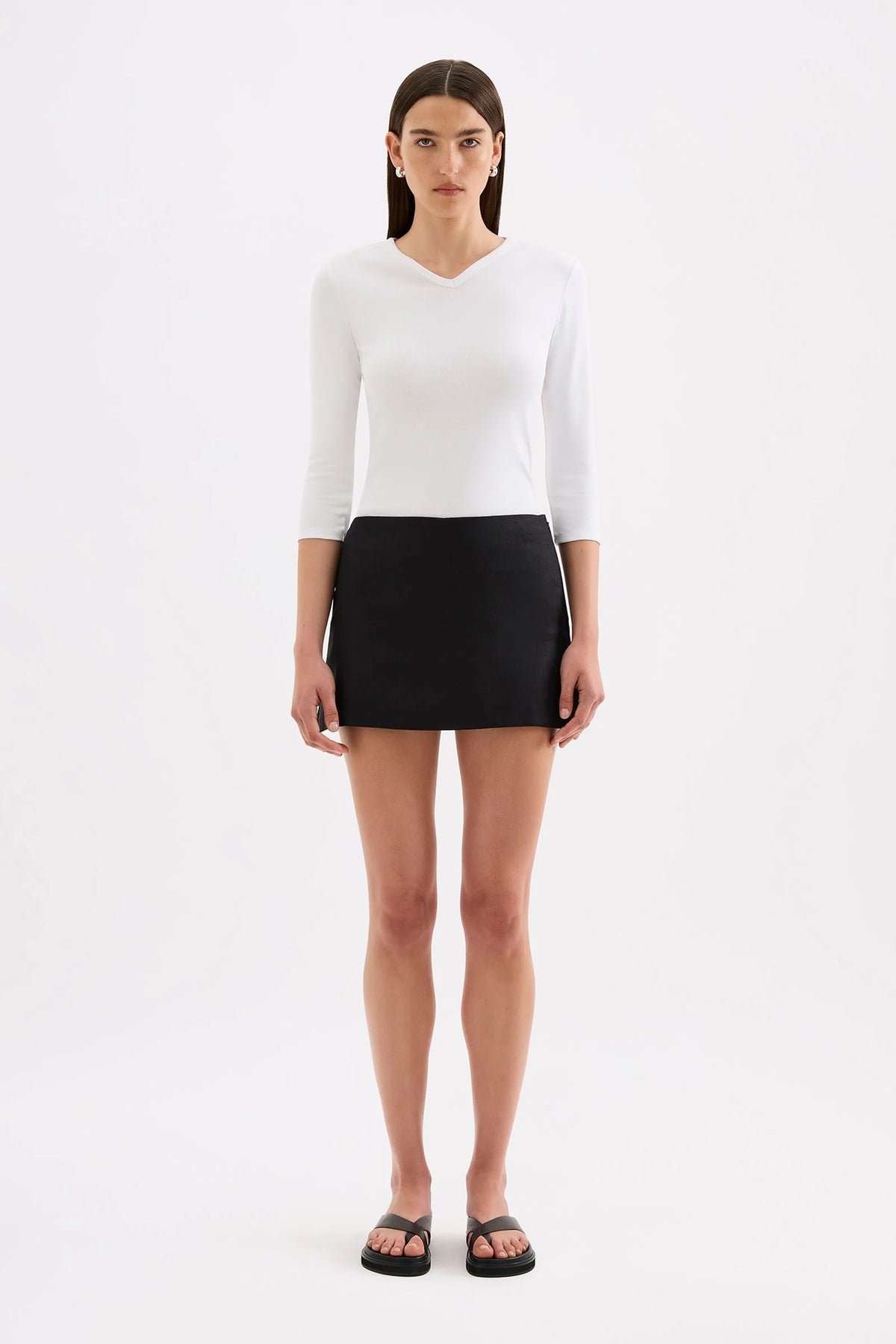Nude Lucy Carey Linen Skort | Black
