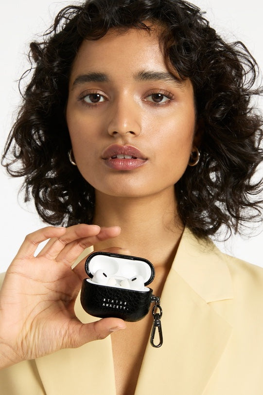 Status Anxiety Miracle Worker Airpod Case With Clip | Black