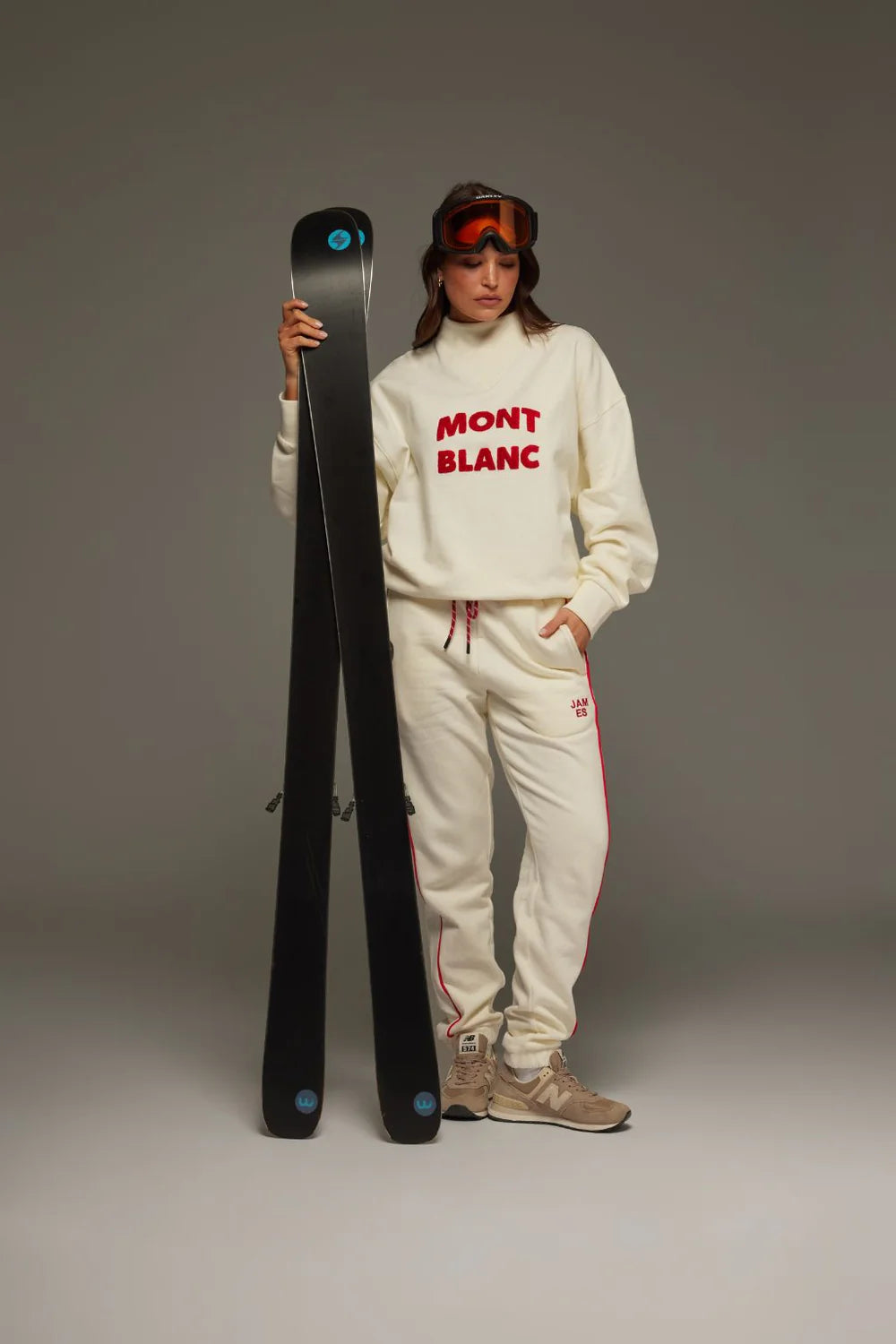 Araminta James Mont Blanc Sweatshirt | Coconut