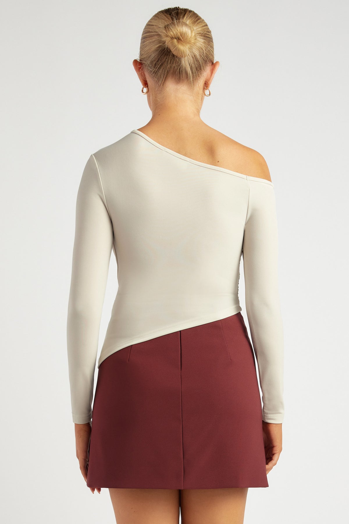 Chosen By Fifi & Anne The Camilla Off-Shoulder Ruched Detail Long Sleeve Top | Pearl