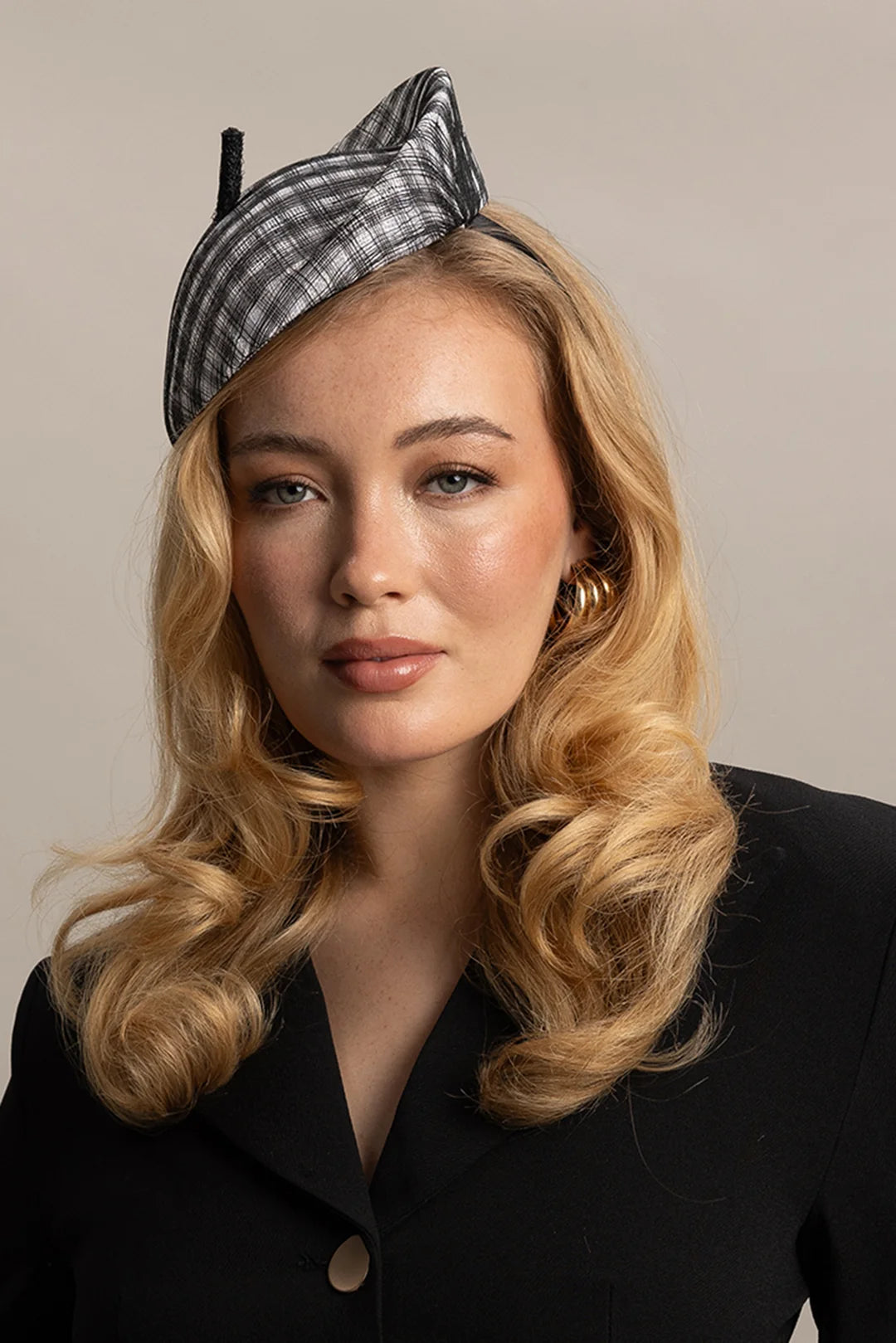 Morgan & Taylor Raquel Fascinator | White || PRE-ORDER ETA 27/10/2024