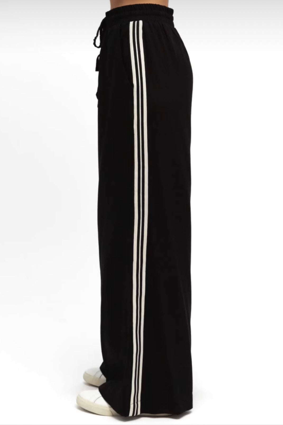 Chosen By Fifi & Annie The Ultimate Linen Wide Leg Pant | Black