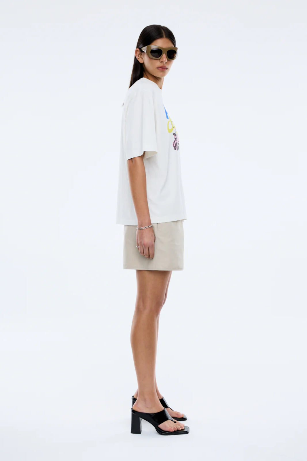 Ena Pelly Floral Tee | Vintage White || USE CODE: SAVE50 ( FINAL SALE _ NO RETURNS)