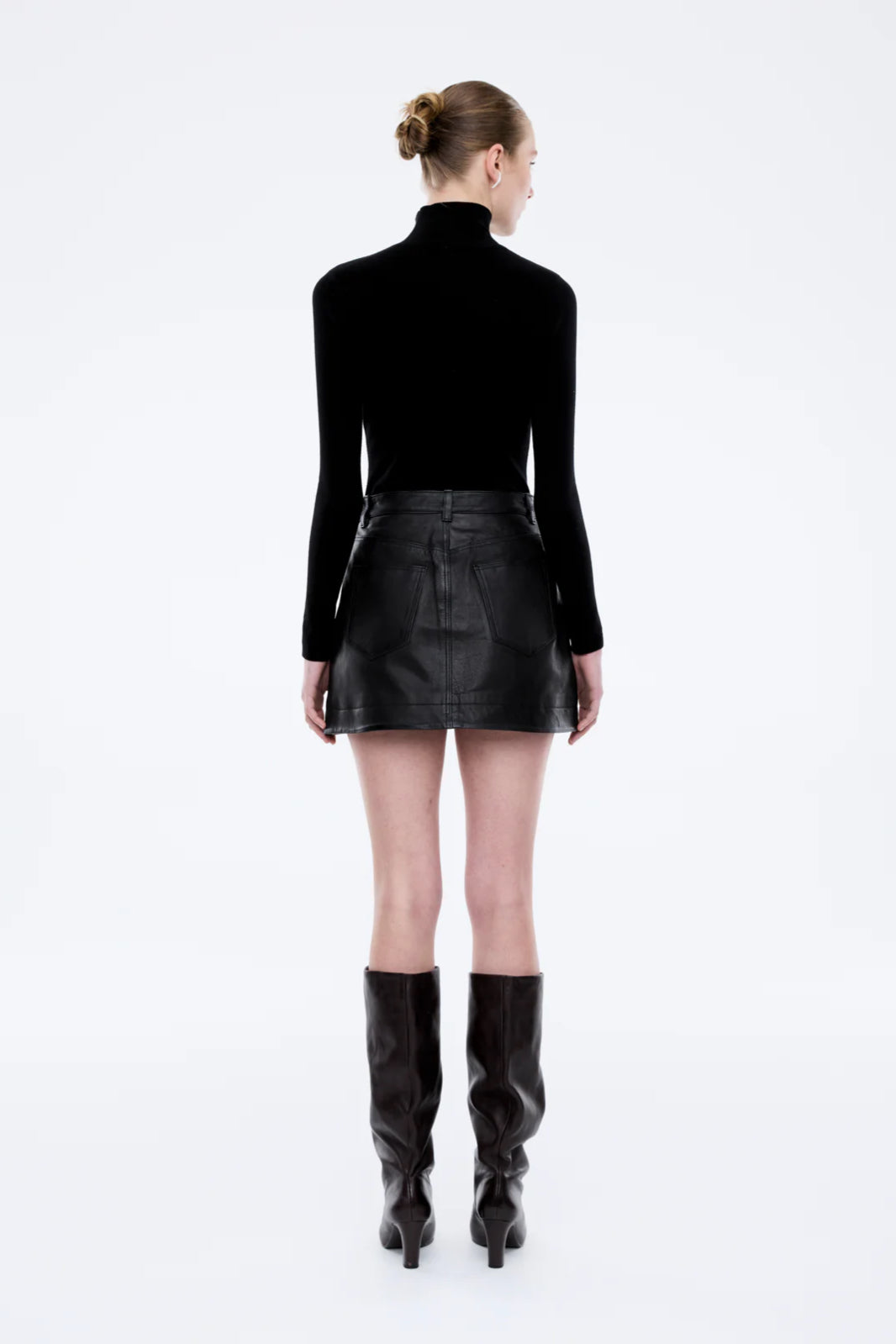 Ena Pelly Core Leather Mini Skirt | Black