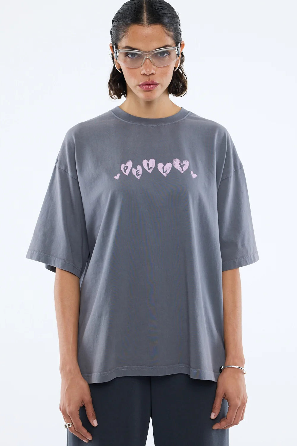 Ena Pelly Spray Heart Tee | Washed Grey